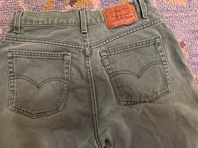 Vintage Levi s 550 Olive Green Jeans Relaxed Fit Rare Color Distressed Denim