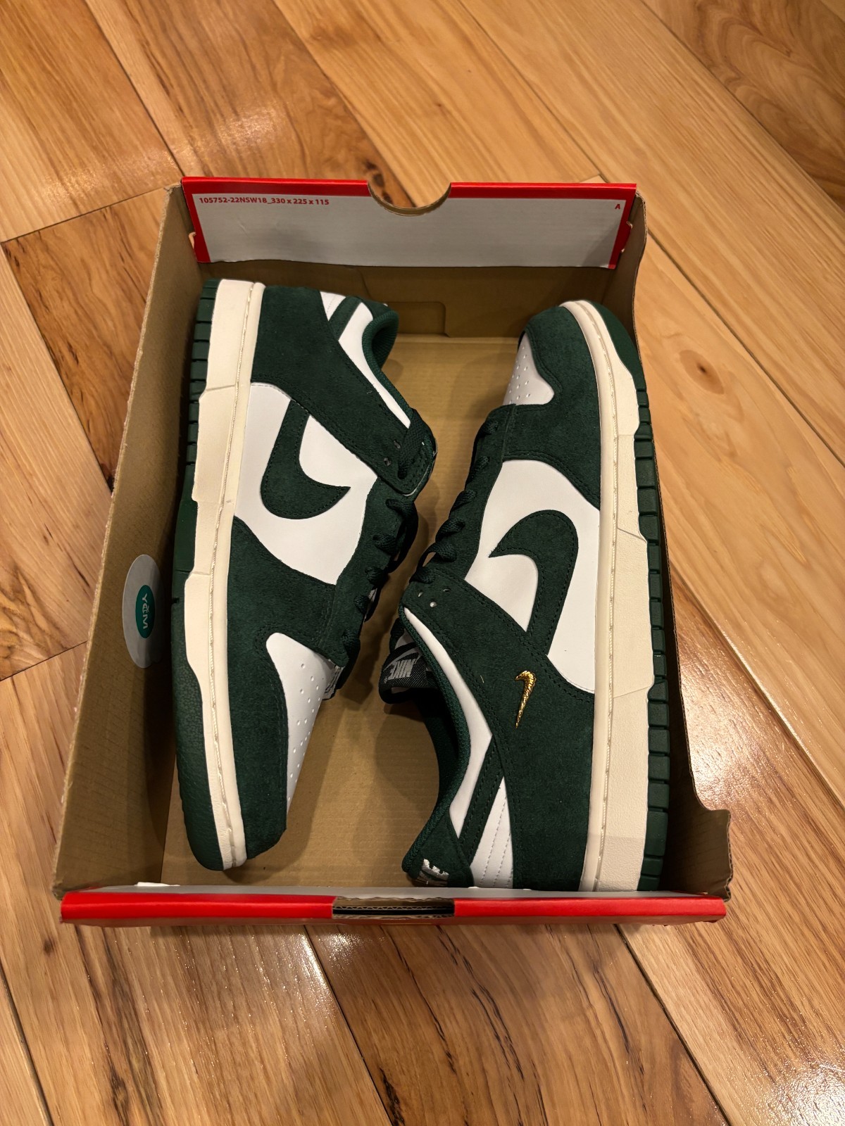 Nike Women's Dunk Low Summit White Gorge Green IB4417 100 Women Size 12 Men 10.5 thumbnail 8