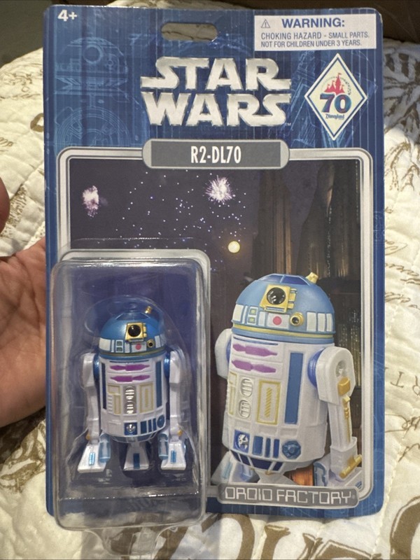 NIB R2-DL70 Disneyland 70th Droid Factory Star Wars