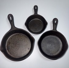 Set of 3 Vintage Hammered Cast Iron Toy / Salesman Sample Mini Skillets