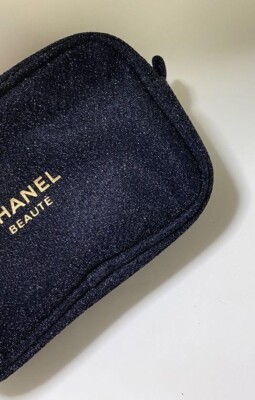 Chanel Beaute Cosmetic Makeup Bag Pouch Clutch Glitter Shine