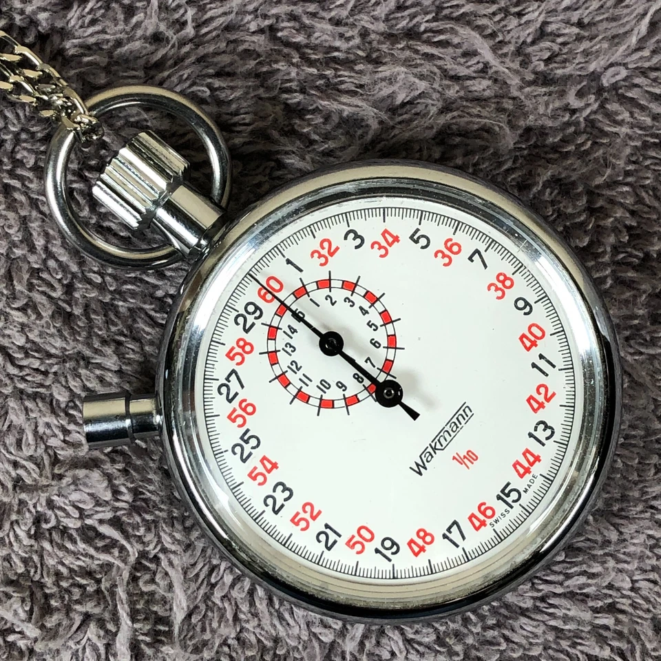 Wakmann Sport Silver Chain Tone Stainless Steel Mechanical Wind Stopwatch - Image 2 of 4