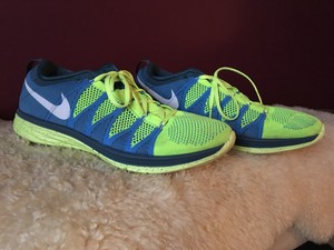 NIKE Flyknit Lunar 2 Zapatillas De Hombre Azul y cal tamaño nos 12 Reino  Unido 12 EUR 47.5 cm 31 | eBay