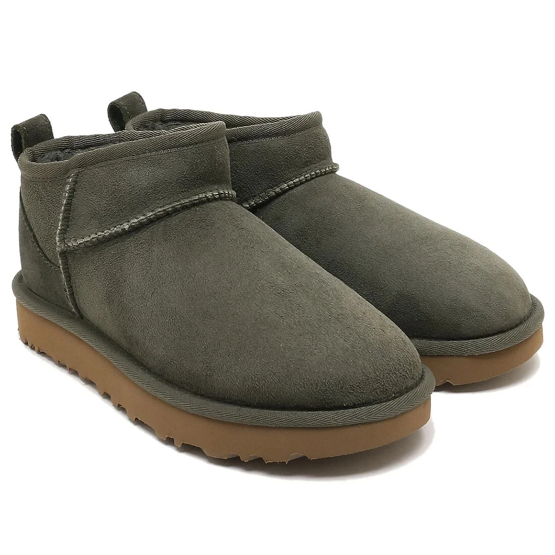 UGG Green Low (1-1.9 in) Heel Height Boots for Women for  display picture 1