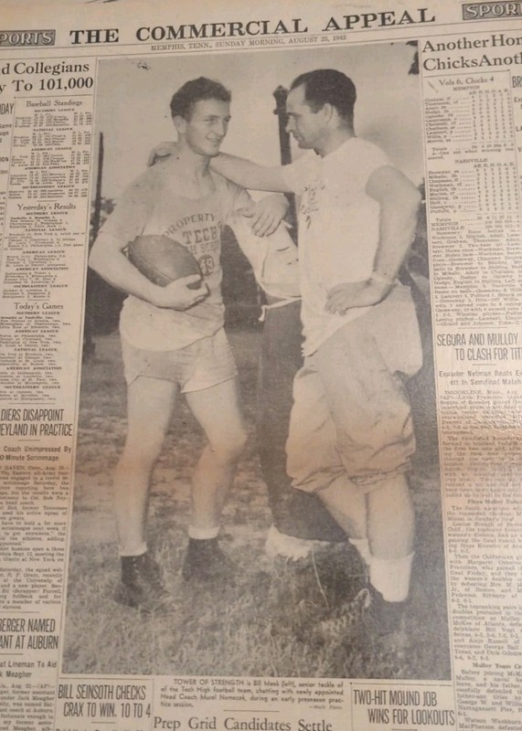 AUG 23, 1942 NEWSPAPER PAGE #2127-  BILL MEEK, MEMPHIS TECH HIGH SCHOOL FOOTBALL
