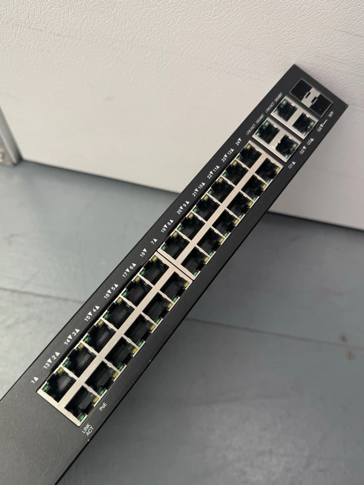 Cisco SF300-24MP 24 Port 10/100 4 x 1GB SFP Managed PoE+ Network Ethernet Switch - Image 2 of 4