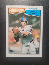 1987 Topps # 31 John Elway Football Card, Broncos
