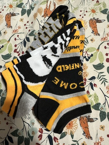 Halloween Michael Myers Horror 5 Pairs Women’s Ankle Socks Shoe Size 5-8 NWT - Picture 3 of 6