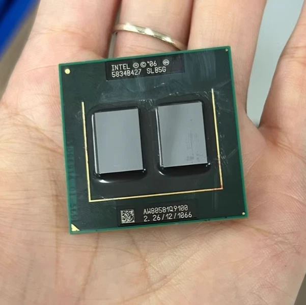 Intel Core 2 Quad Q9100 2.26GHz Quad-Core 12 MB 1066 MHz Notebook CPU Prozessor - Image 2 of 3