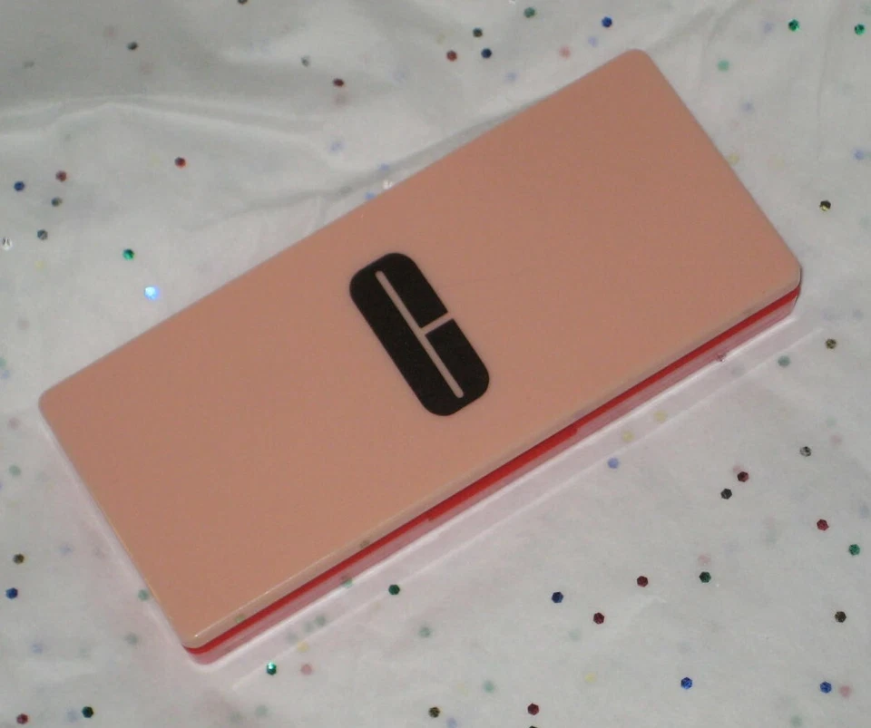 Clinique All About Shadow Quad in Daybreak, Morning Java & Pink Chocolate - u/b - Image 2 of 2