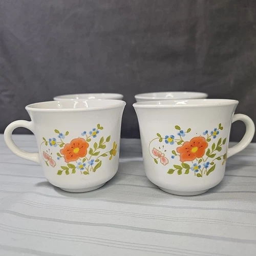 Set Of 4 Corning Ware Vintage Corelle Wildflower Coffee Tea Cups Mugs
