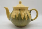 VINTAGE SHAWNEE POTTERY CORN KING TEAPOT WITH LID #75. PERFECT MADE 1937-1961