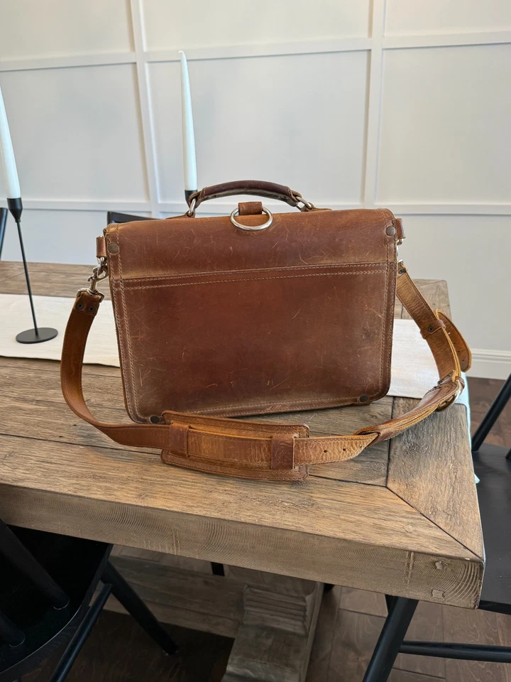 Кожаный классический портфель Saddleback для табака - Изображение 2 из 4