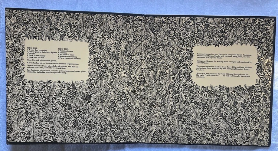 JETHRO TULL Stand Up CHRYSALIS PV-41042 Gatefold 1982 Pressing! Gorgeous VG+/VG+ - Image 3 of 4