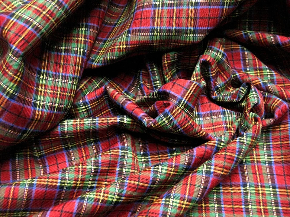 Plaid Scottish Tartan Woven Cotton Fabric by the yard Material Red Blue Green - Image 2 of 3