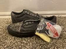 Size 5 Mens 6.5 Women VANS OG Old Skool LX x Raised By Wolves Acid Wash Denim