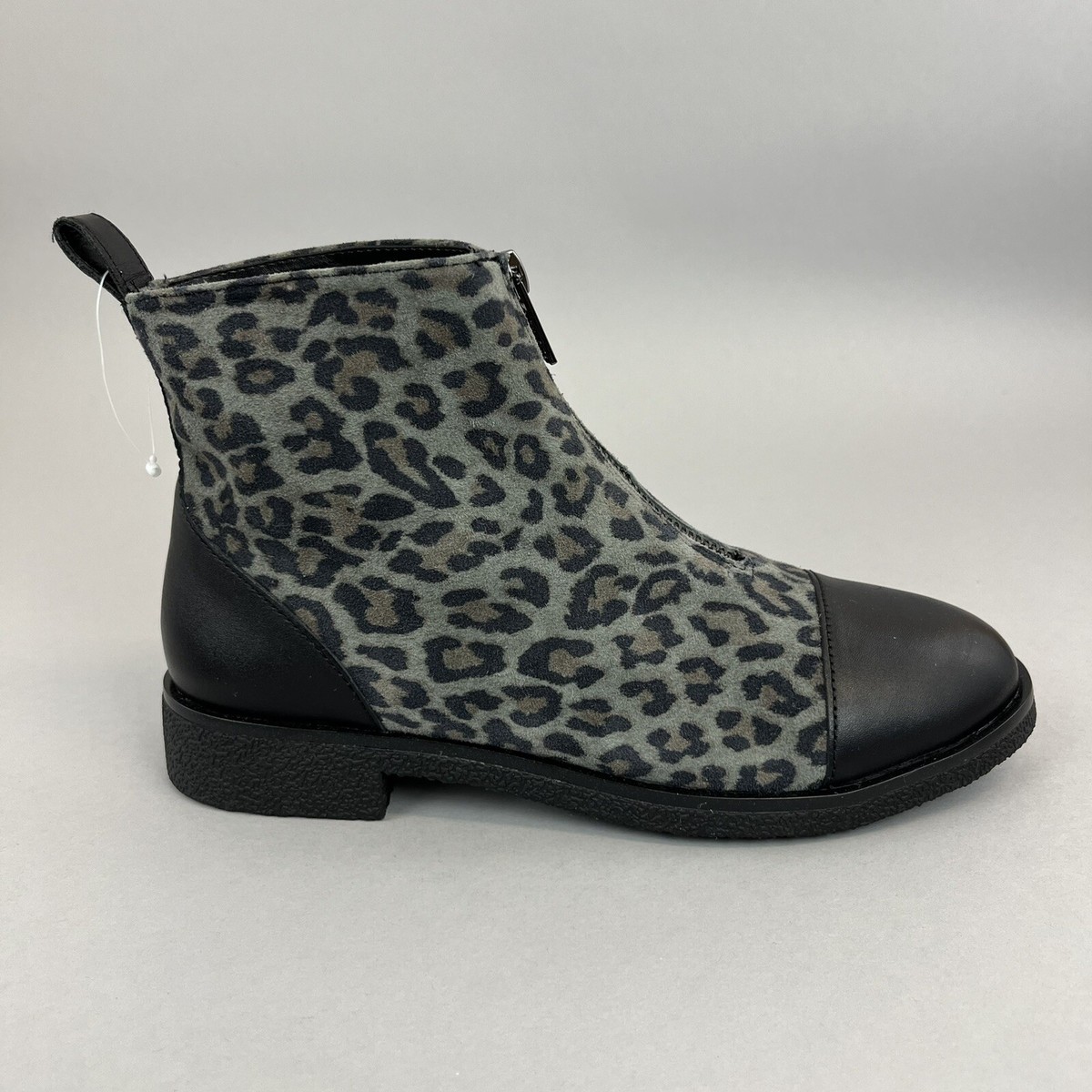 Clarks Griffin Valley Black Combi Leopard Print Front Zip Up