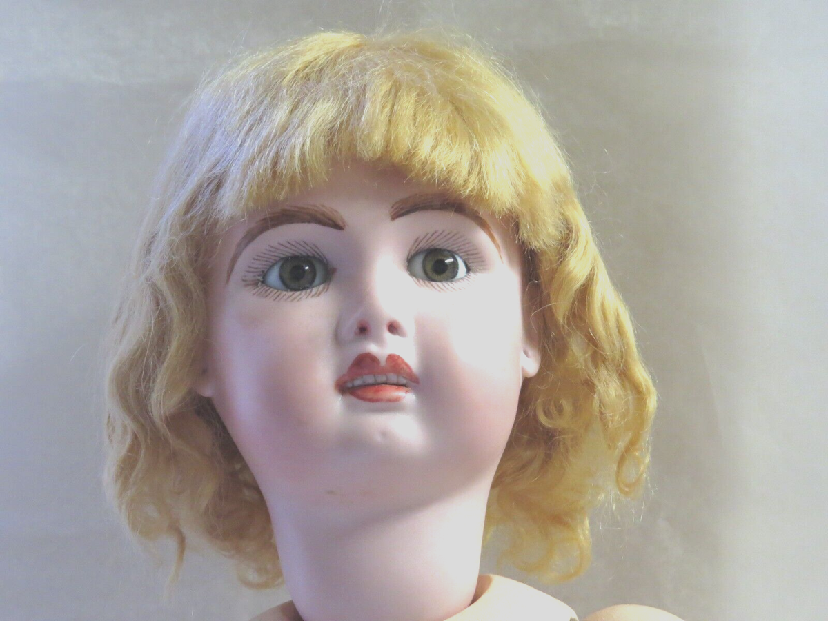 Corps De Poupée Ancienne En Bois 56 Cm – Reproduction D'époque Pour Collection