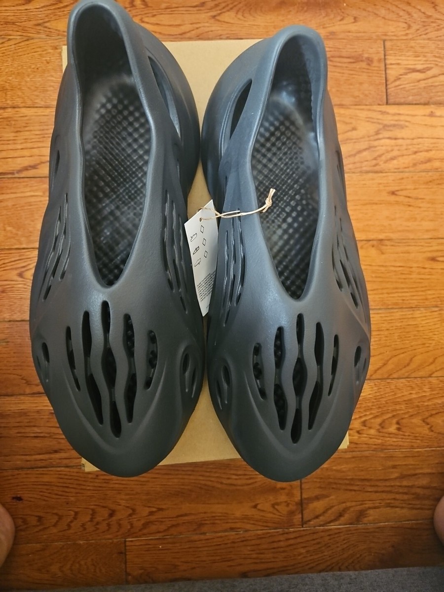 Yeezy Foam Runner Onyx Sz 11 | eBay