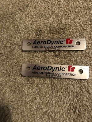 Federal Signal  Aerodynic   2 lightbar name plates  NEW    Blow Out