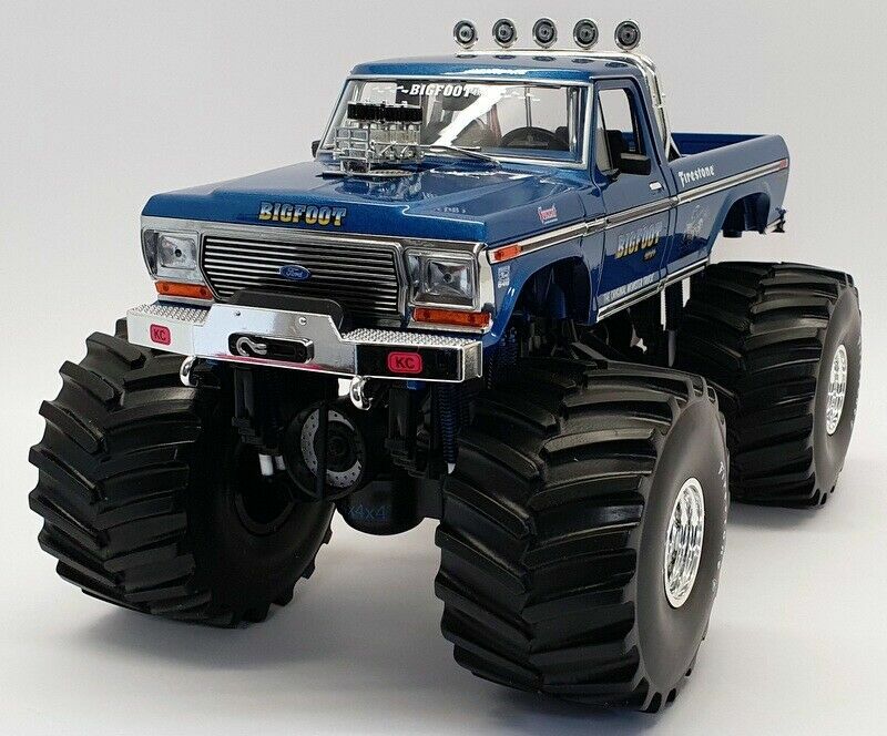 1974 FORD F-250 MONSTER TRUCK BIGFOOT #1 W/ 66-INCH TIRES 1/18 GREENLIGHT  13541