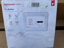 Honeywell Home ProSeries 7" PROA7PLUS-1 All-In-One Touchscreen Control Panel