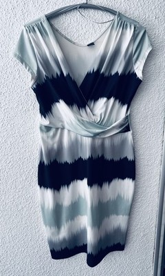 Sommerkleid in Wickeloptik Gr.40 von S.Oliver Premium