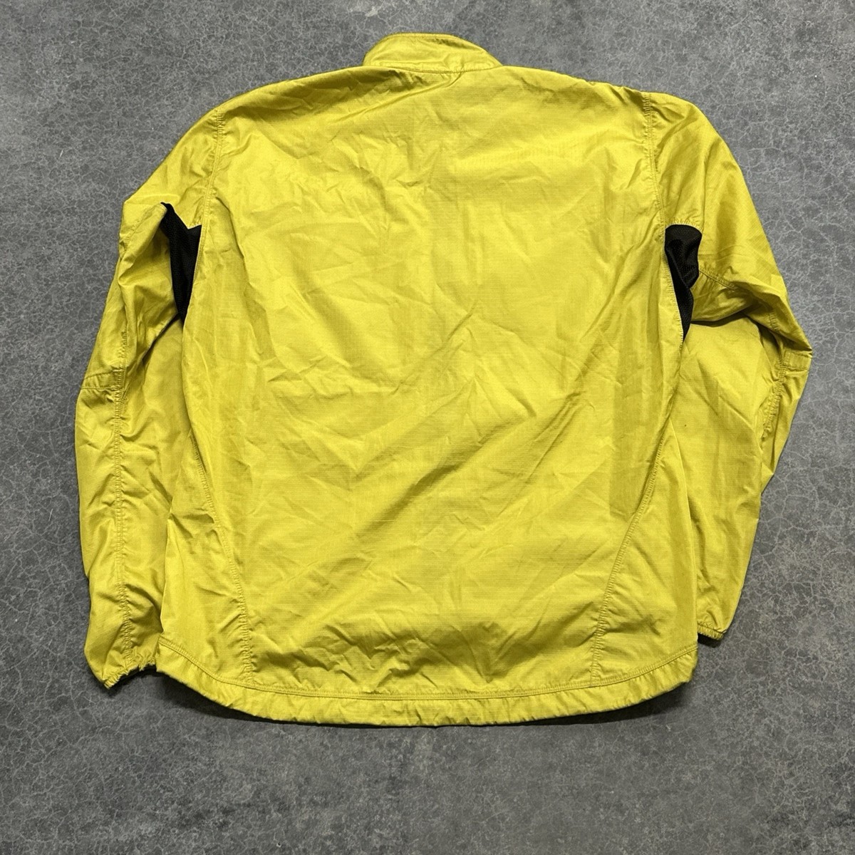 Arc'teryx Vintage Tau Lightweight Full Zip Windbreaker Jacket Mens