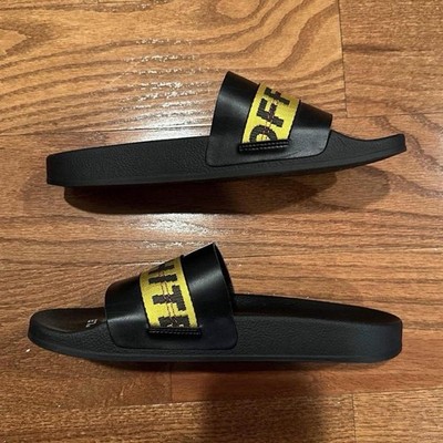Off-White Men display picture 1