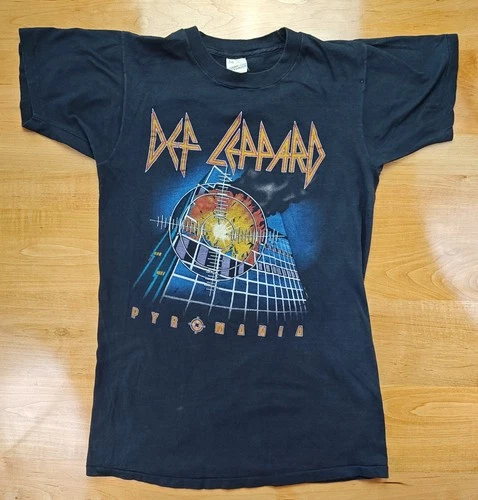 Original Def Leppard tour concert t-shirt bought my me 1980s vintage concert t-shirt, vintage, single stitch, B+ condition