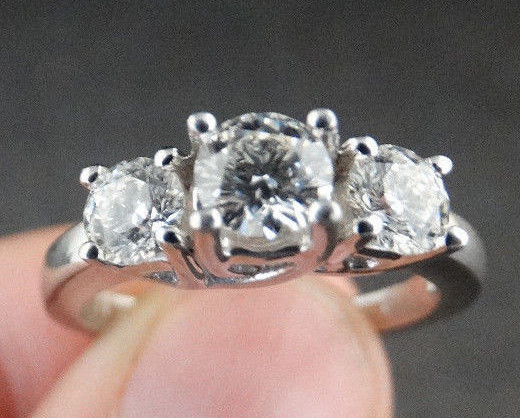 Macys Stone Diamond Ring J-VVS2 Size