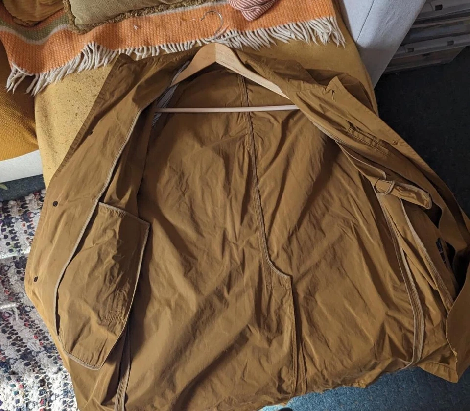 Brooks Brothers — Nylon Raincoat — 42R - Image 2 of 3