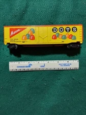 TYCO HO 50' Mason Dots #365C Billboard Box Car