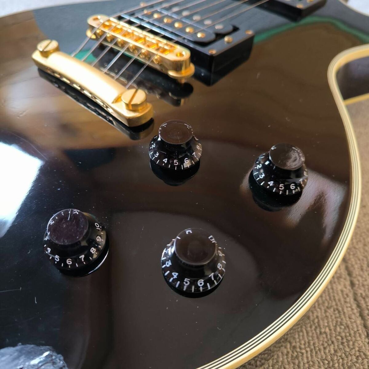 Burny Les Paul Custom Black RLC-60 Electric Guitar Lightning Burny Les Paul Custom Black RLC-60 Electric Guitar Lightning