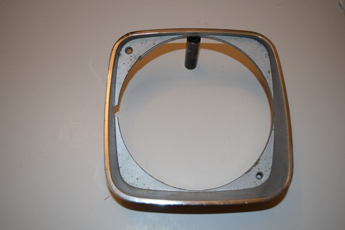 GM BUICK LESABRE 1968 OEM WIDCAT ELECTRA LH FARO PUERTA FARO MOLDURA BISEL - Imagen 1 de 12