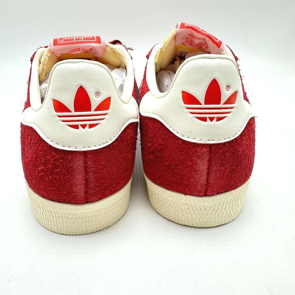 ADIDAS Gazelle Team Victory Red Off White Cream White IF9652