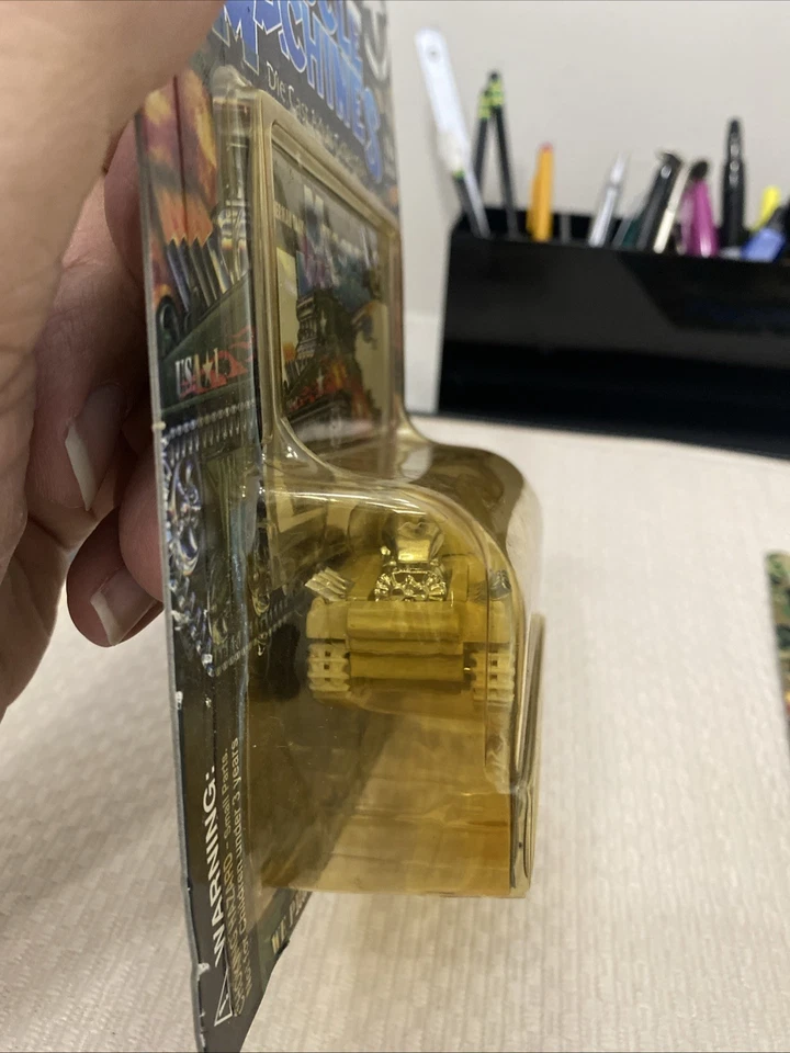 Muscle Machines 1:64 Die Cast Military Sherman Tank Desert Tan MMM03-06 New - Image 3 of 4