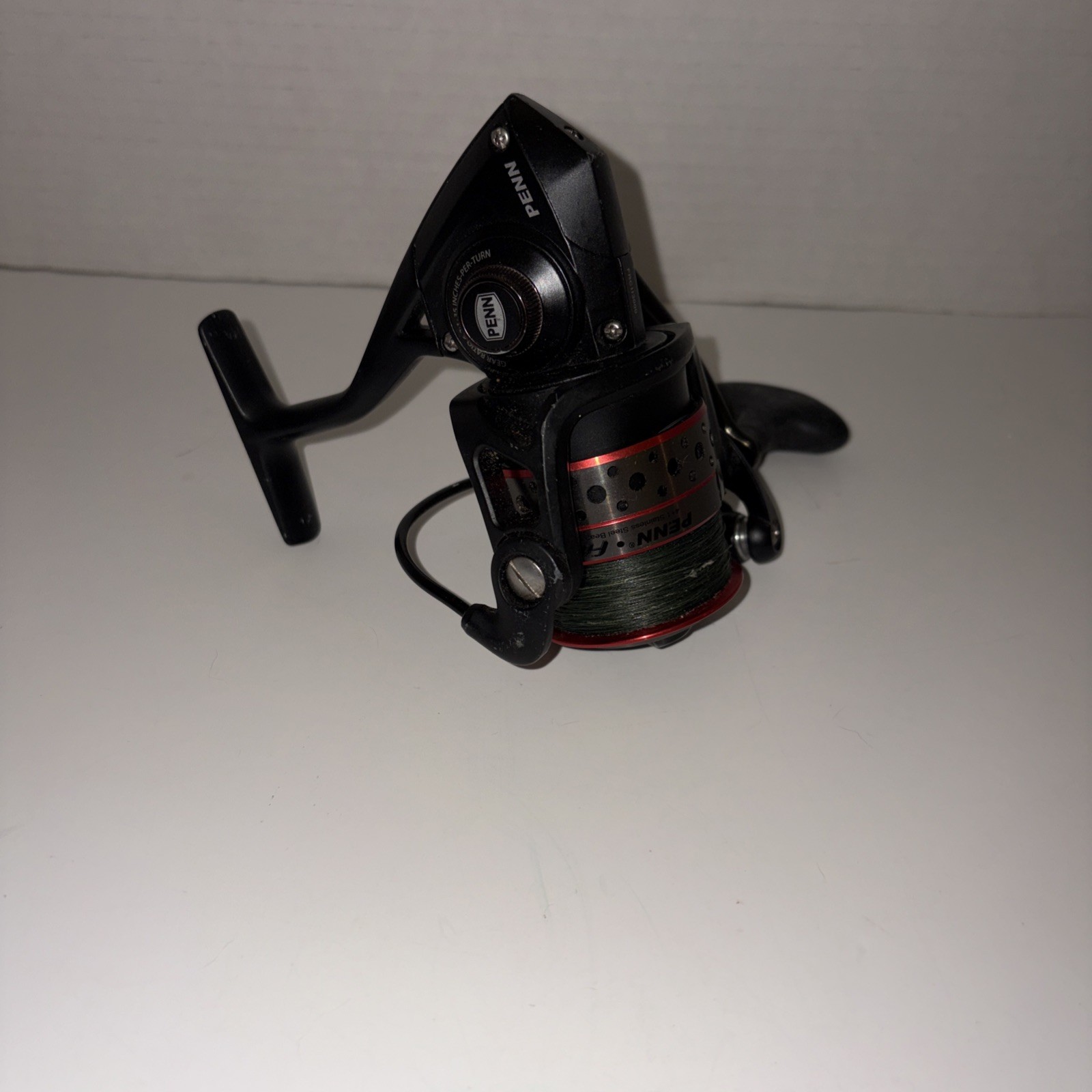 Penn FIERCE II 3000 Spinning Reel. Vintage Excellent!