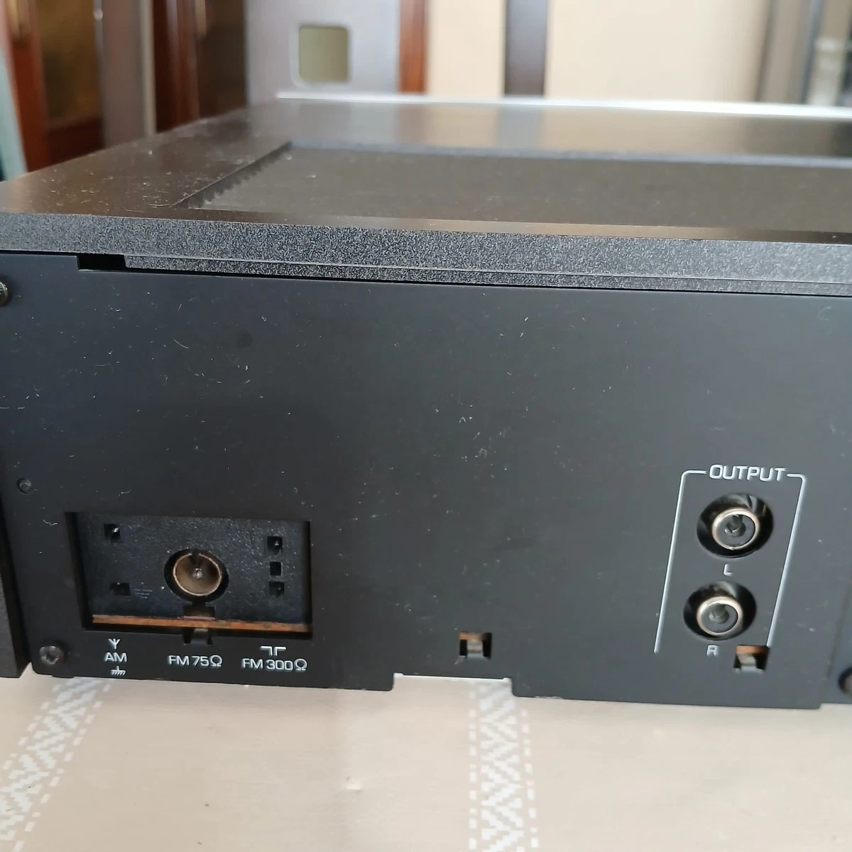 PHILIPS 22AH103/12 FM AM STEREO TUNER