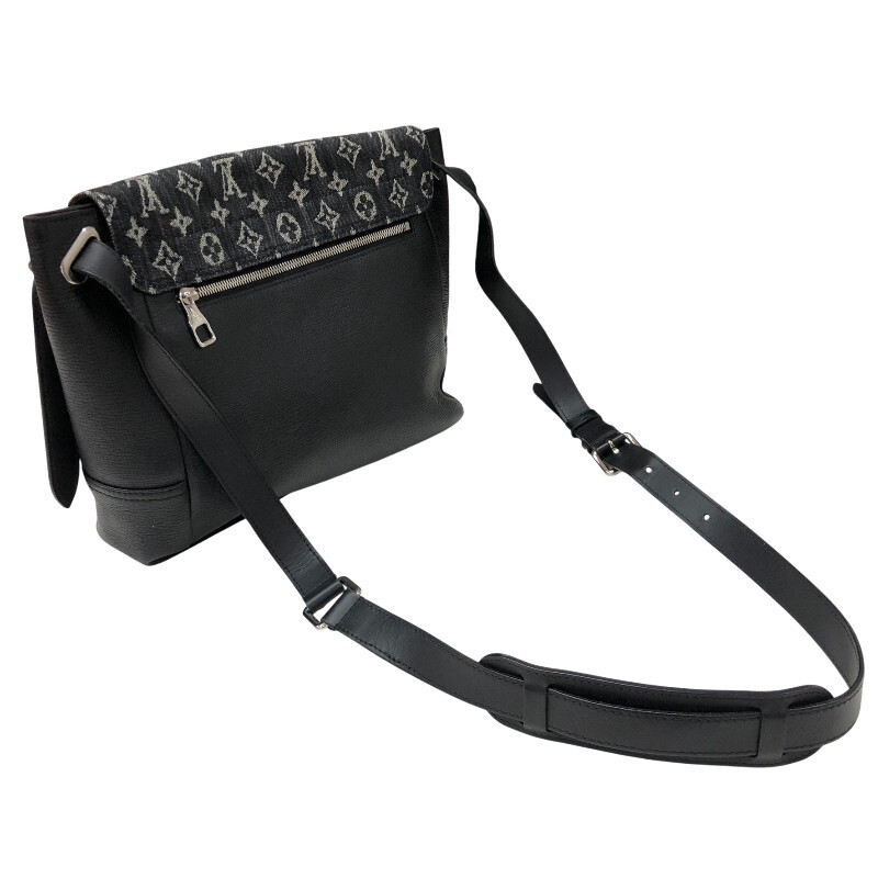 LOUIS VUITTON x NIGO Busas Tokyo Shoulder Bag M45971 Black Monogram Denim Men's