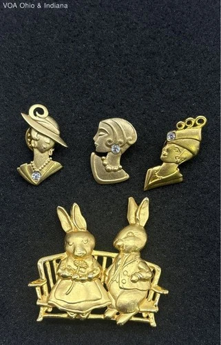 Vintage JJ Jonette Jewelry Lot of 4 Gold Tone Brooch & Pins Rabbit Art Deco