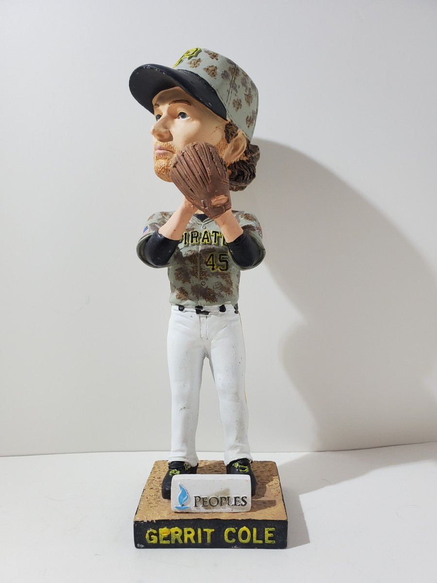 2016 Gerrit Cole Pittsburgh Pirates Peoples SGA Giveaway