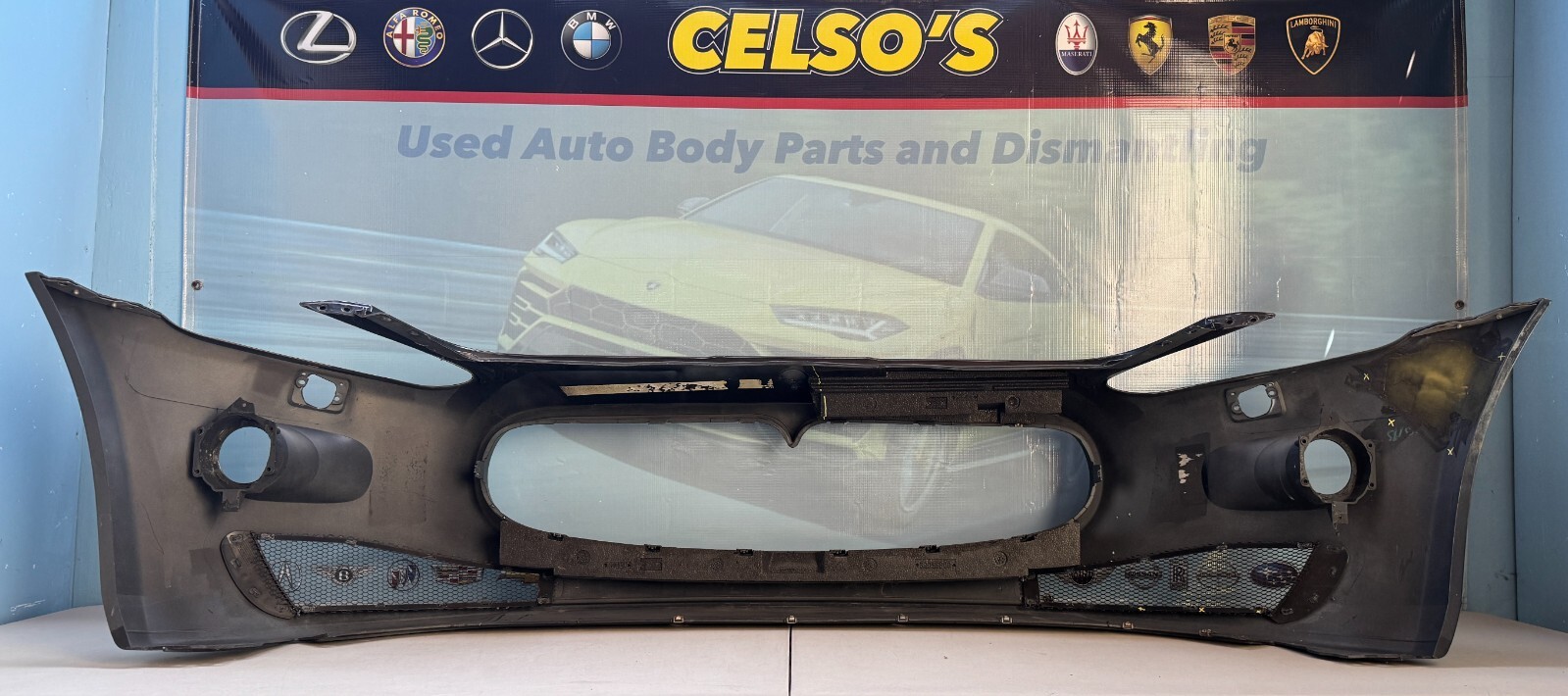 2008 2009 2010 2011 2012 MASERATI GRANTURISMO FRONT BUMPER COVER OEM USED