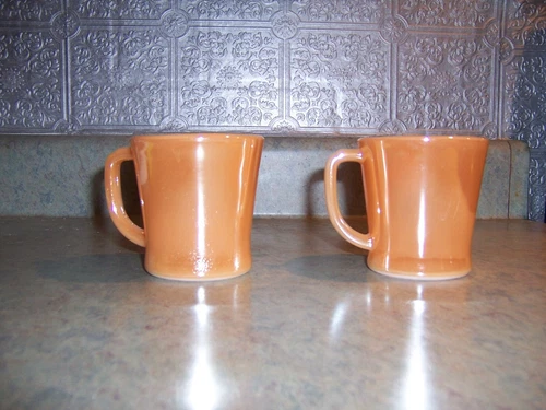 Anchor Hocking Fire King Mug Coffee Cup Peach Luster D Handle Vintage