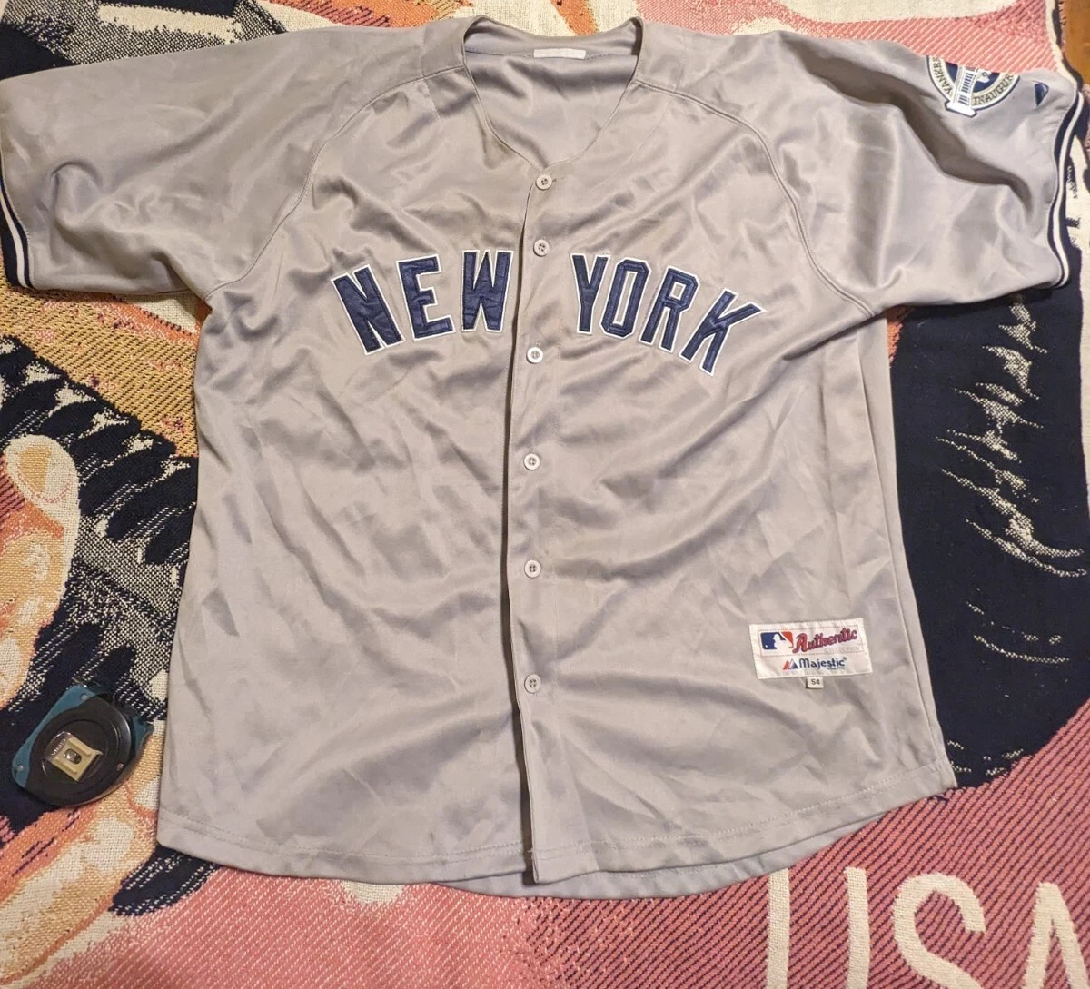 Maillot Majestic Cooperstown Yankees – Joe DiMaggio #5 – Homme Taille L – Neuf