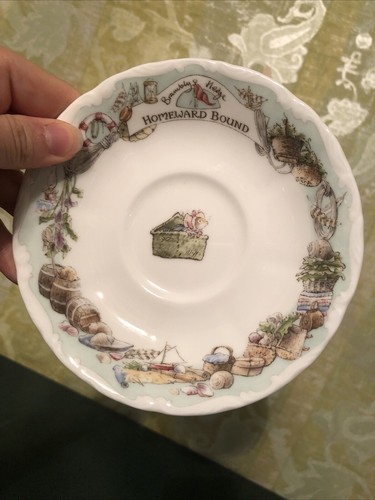 Rare Royal Doulton Brambly Hedge Homeward Bound Tea Cup & Saucer Set - Picture 5 of 6