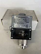 Mercoid 1003W-B3-D Weatherproof Diaphragm Operated Pressure Switch New Surplus