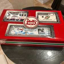 G SCALE GOOD HUMOR, BREYERS, KLONDIKE SET W/ENGINE LGB # 70634