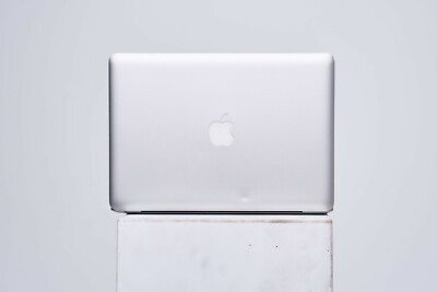 Apple Macbook Pro 13,3 Zoll Late 2011 Generalüberholt 512gB SSD Läuft