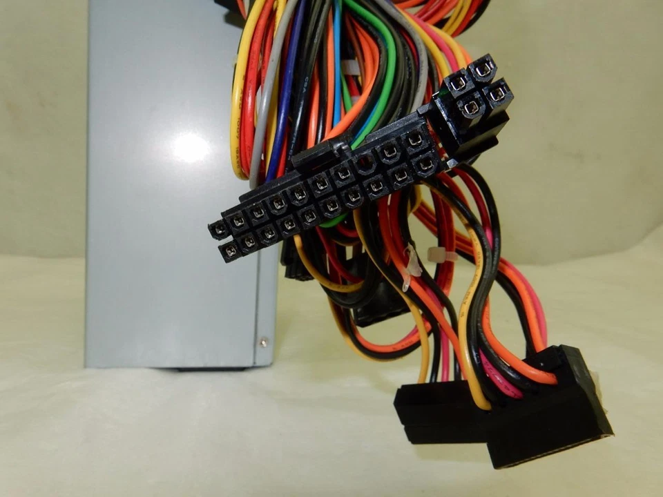 HEC Group HEC-460U3-TF 460w Single 3U Rear Mount Server Power Supply 20+4Pin - Image 3 of 3